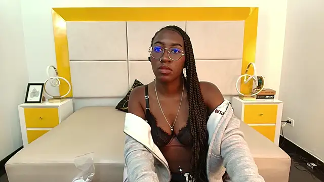 Qeen blackk online show from September 26, 10:16 pm