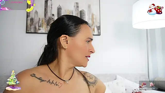 Sara Charmy online show from December 20, 10:56 pm