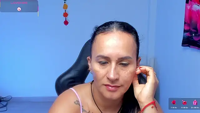 Sara Charmy online show from May 18, 11:15 am