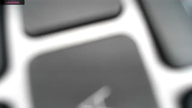 lovelyenigma365 online show from January 6, 5:06 pm