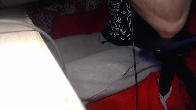 GreekDaddyNickOfficial online show from November 3, 9:57 am