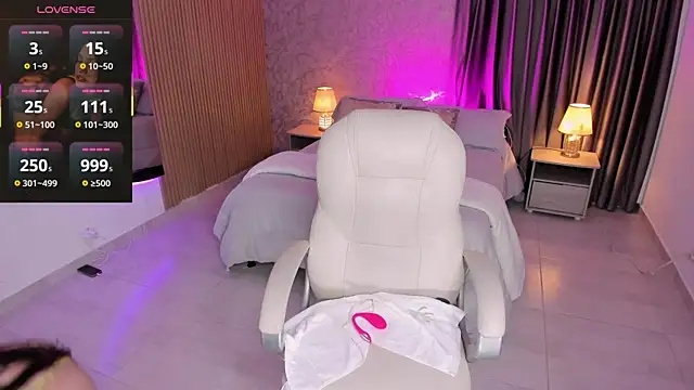 rachell wiliams online show from November 21, 10:58 am