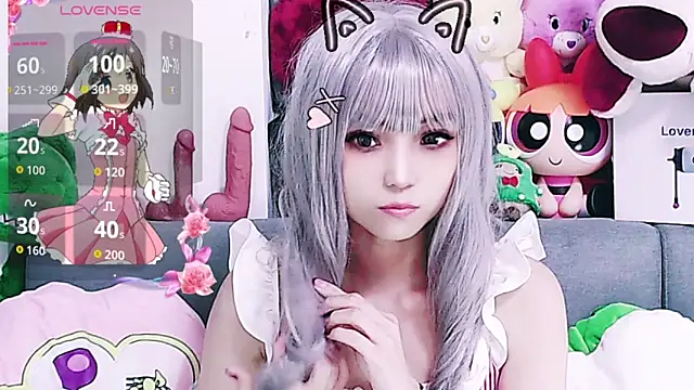 chenenna7 online show from February 14, 1:33 pm