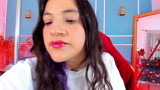 TaraTaylorr online show from March 8, 3:10 am