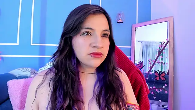 TaraTaylorr online show from March 27, 3:15 am