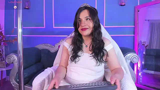 TaraTaylorr online show from September 21, 2:39 am