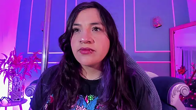 TaraTaylorr online show from February 16, 3:38 am