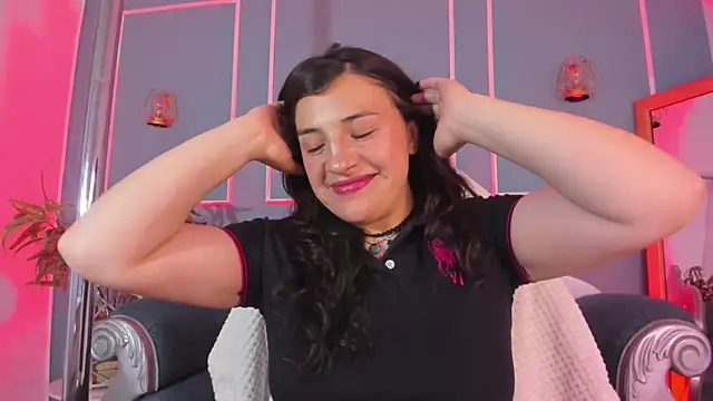 TaraTaylorr online show from October 23, 2:32 am