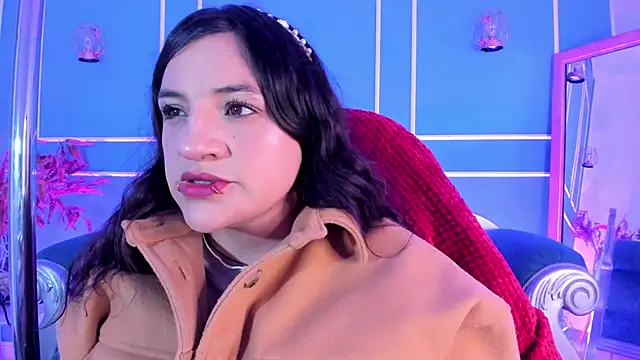 TaraTaylorr online show from January 13, 2:37 am