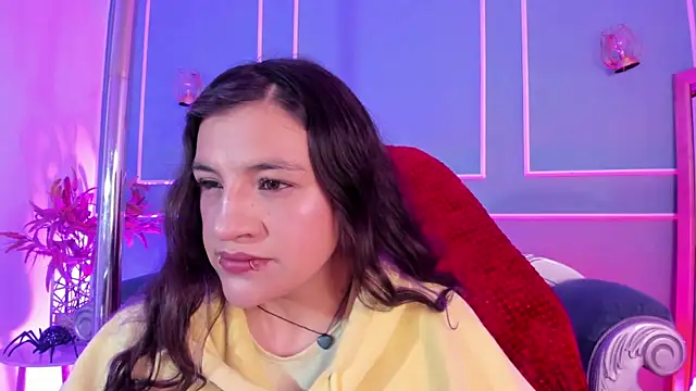 TaraTaylorr online show from February 12, 3:17 am