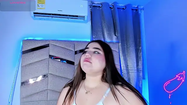 MadissonLee   online show from February 11, 10:09 pm