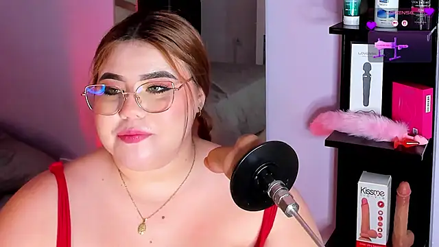 MadissonLee   online show from May 21, 10:18 pm