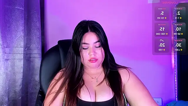 MadissonLee   online show from September 27, 7:20 pm