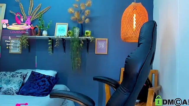 yessila parker online show from November 5, 2:36 am