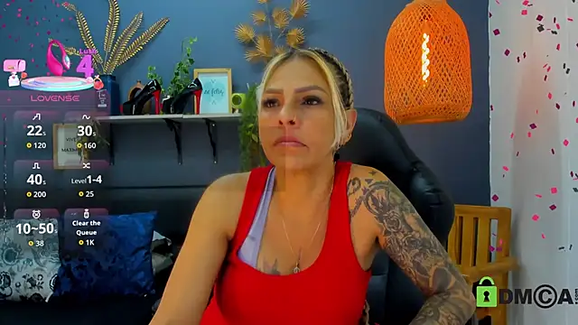 yessila parker online show from June 26, 8:53 am