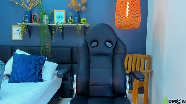 yessila parker online show from January 17, 10:41 am