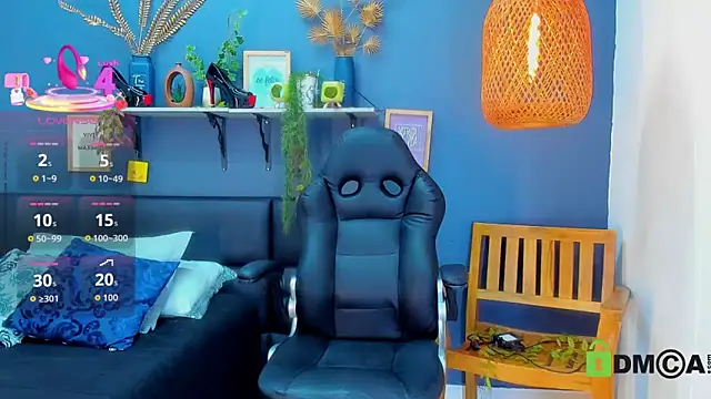 yessila parker online show from March 9, 9:35 am