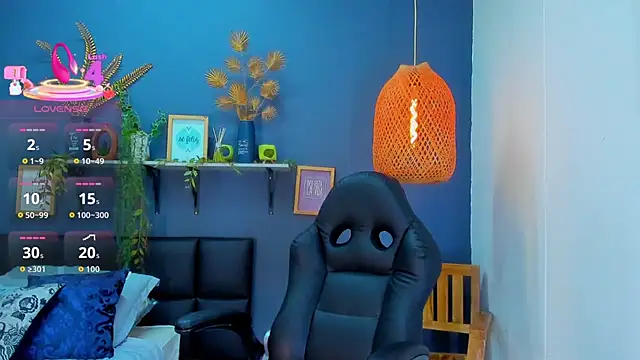 yessila parker online show from February 13, 10:04 am