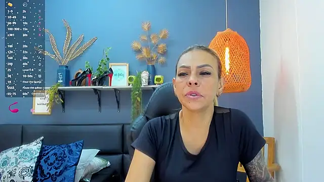 yessila parker online show from July 1, 8:58 am