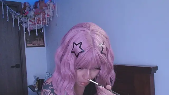 Snapshot of _mollycrystal chatting on February 14, 11:54 am mollycrystal online show from February 14, 11:54 am