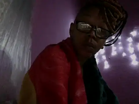 Ladyzee25 online show from March 12, 9:46 am