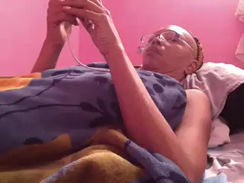 Ladyzee25 online show from February 5, 1:07 pm