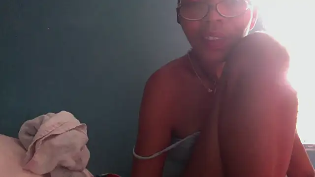 Ladyzee25 online show from October 30, 6:16 pm