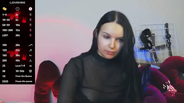 Miss Vic online show from October 14, 3:45 pm