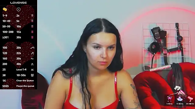 Miss Vic online show from October 8, 5:13 pm