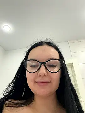 Miss Vic online show from January 10, 7:31 pm