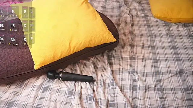 AmityDilley online show from April 16, 9:39 pm