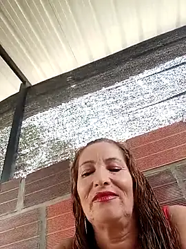 Sexy-Woman-Mature online show from December 2, 1:46 pm