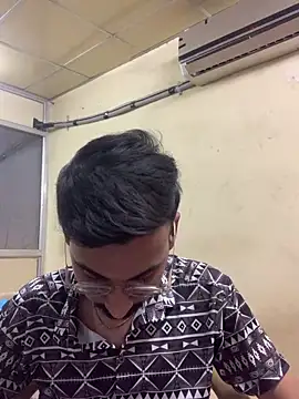 hypersexdriveboi online show from March 17, 7:33 am