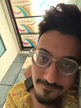 hypersexdriveboi online show from April 7, 10:50 am