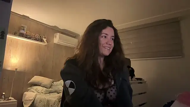 Piolapk online show from December 1, 1:50 am