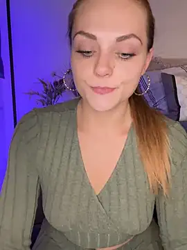 Snapshot of OCTAPUSSY2000 chatting on November 27, 8:42 pm OCTAPUSSY2000 online show from November 27, 8:42 pm