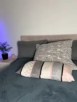 Snapshot of OCTAPUSSY2000 chatting on October 21, 7:35 pm OCTAPUSSY2000 online show from October 21, 7:35 pm