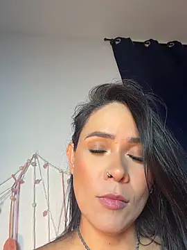 Snapshot of HotAlana_ chatting on June 16, 3:50 am HotAlana online show from June 16, 3:50 am