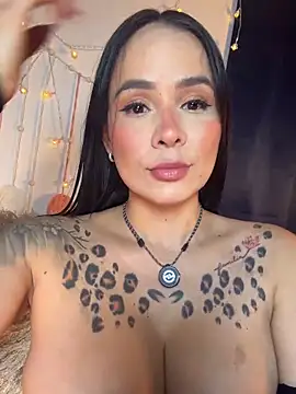 HotAlana  online show from March 21, 2:02 am