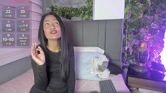 Fernanda liie  online show from December 5, 12:37 pm