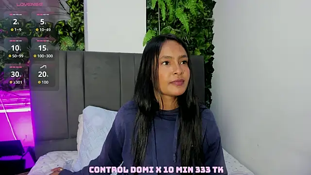 Fernanda liie  online show from October 18, 12:51 pm