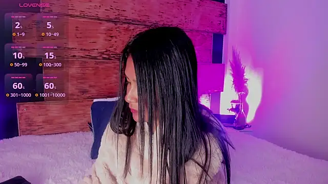 Fernanda liie  online show from June 27, 12:22 pm