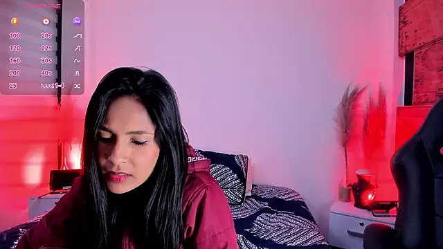 Fernanda liie  online show from March 18, 12:51 pm