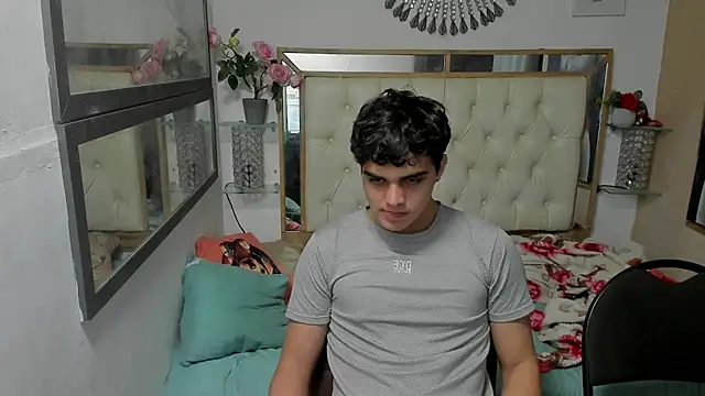 heiker  online show from October 25, 3:06 am