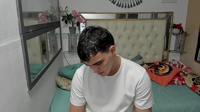 heiker  online show from November 5, 2:14 am