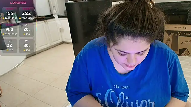 Layla- online show from February 5, 11:28 am