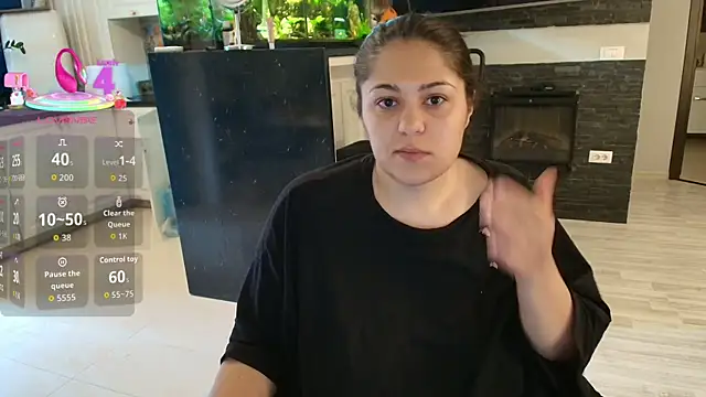 Layla- online show from May 21, 11:29 am