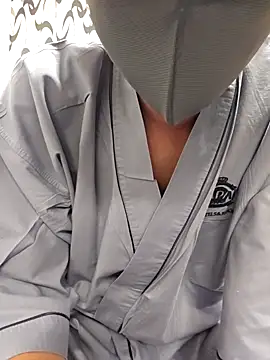 Snapshot of daaarin44 chatting on March 4, 11:29 am daaarin44 online show from March 4, 11:29 am