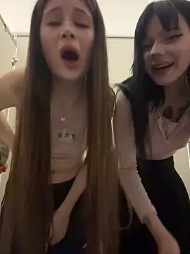 melicious  online show from May 25, 12:59 pm