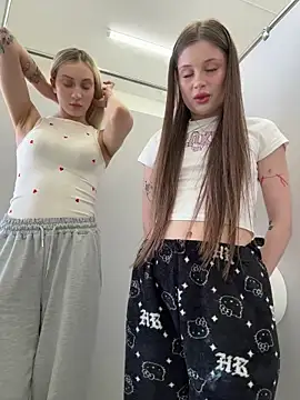 melicious  online show from April 13, 6:39 am